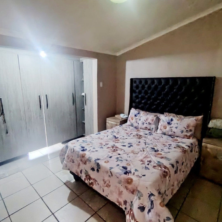 5 Bedroom Property for Sale in Buffalo Flats Eastern Cape